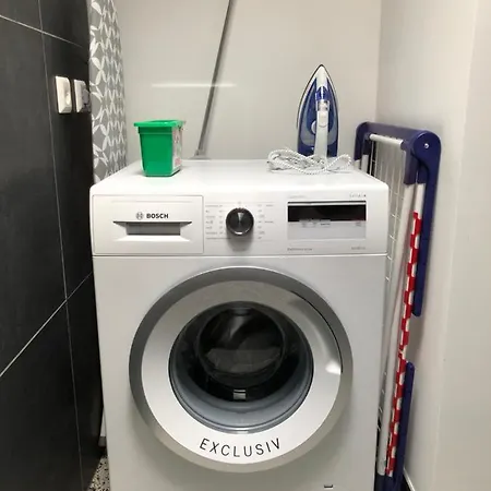 1637
